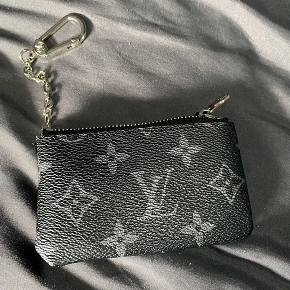 LV keychain wallet - Picture 1 of 4